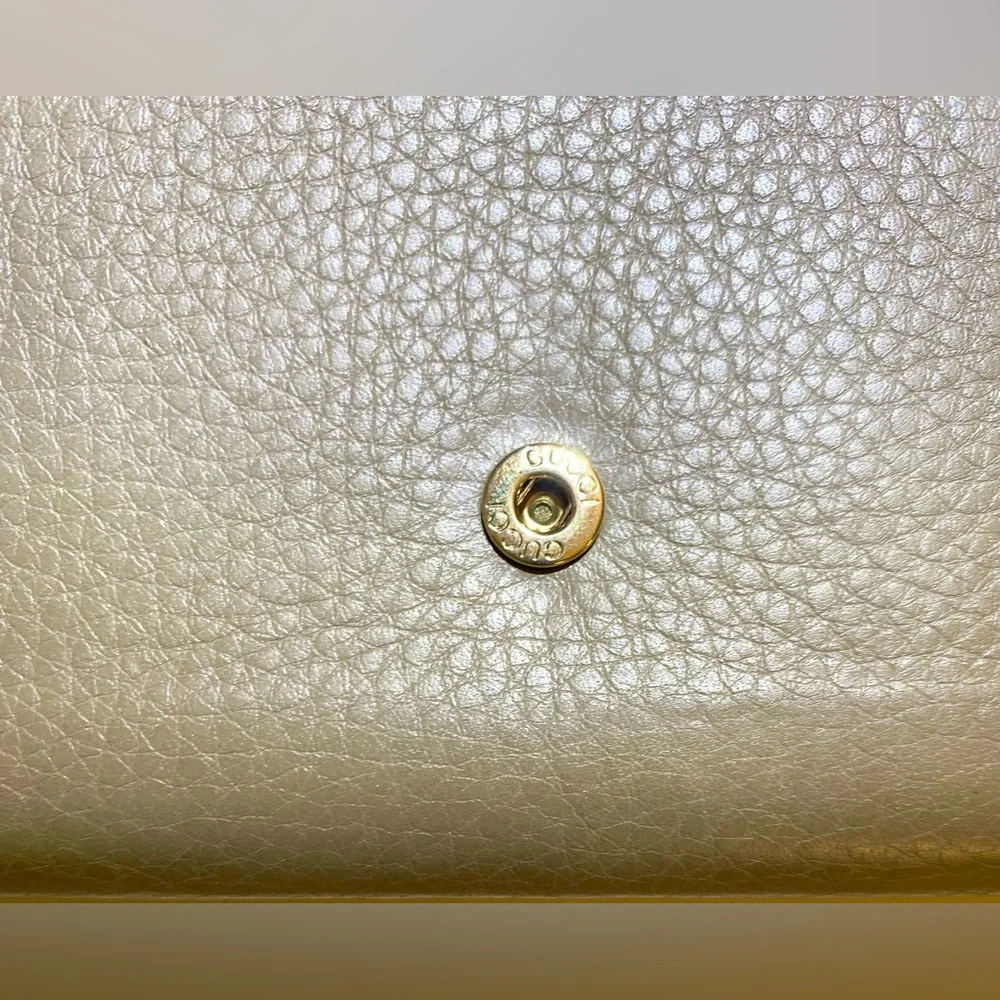 Gucci Soho Interlocking G Leather Continental Snap/Flap Closure Wallet